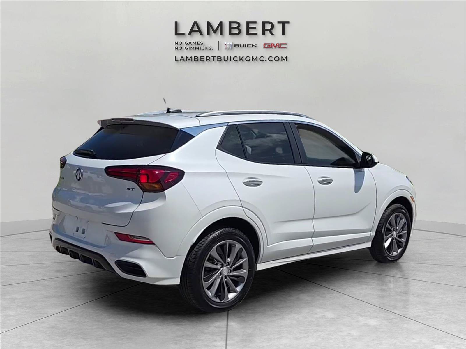 Used 2023 Buick Encore GX Select w/ Sport Touring Package AWD/4WD image 5
