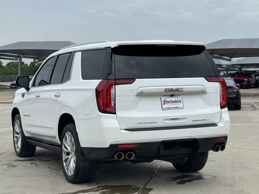 Used 2023 GMC Yukon Denali AWD/4WD image 4