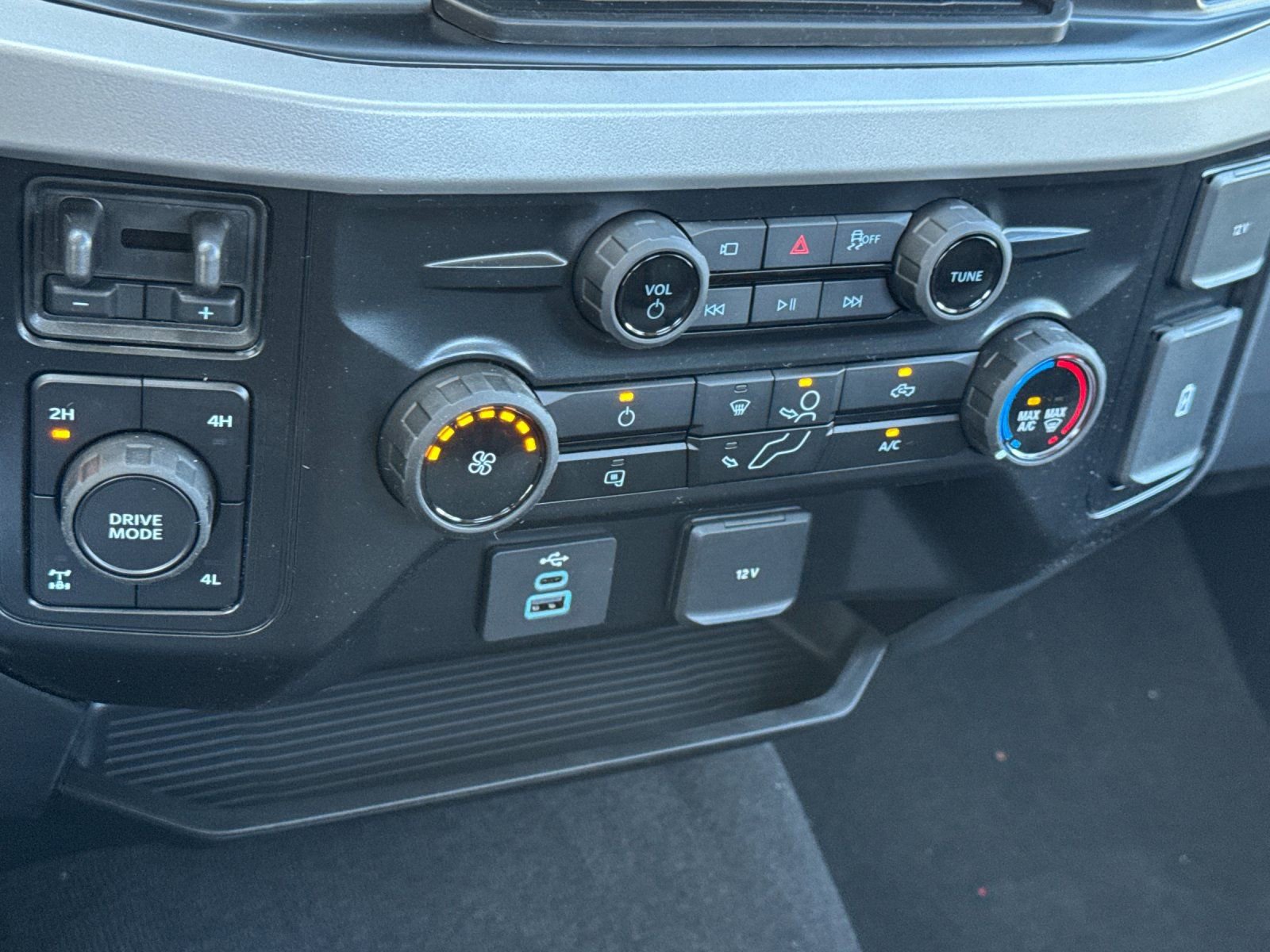 New 2025 Ford F350 XL w/ STX Appearance Package image 19