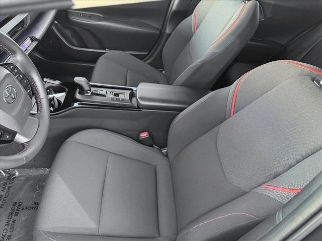 Used 2026 Toyota Prius Plug-In Hybrid image 10