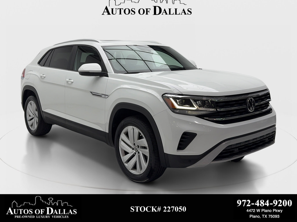 Used 2023 Volkswagen Atlas Cross Sport SE w/ Panoramic Sunroof Package FWD image 1