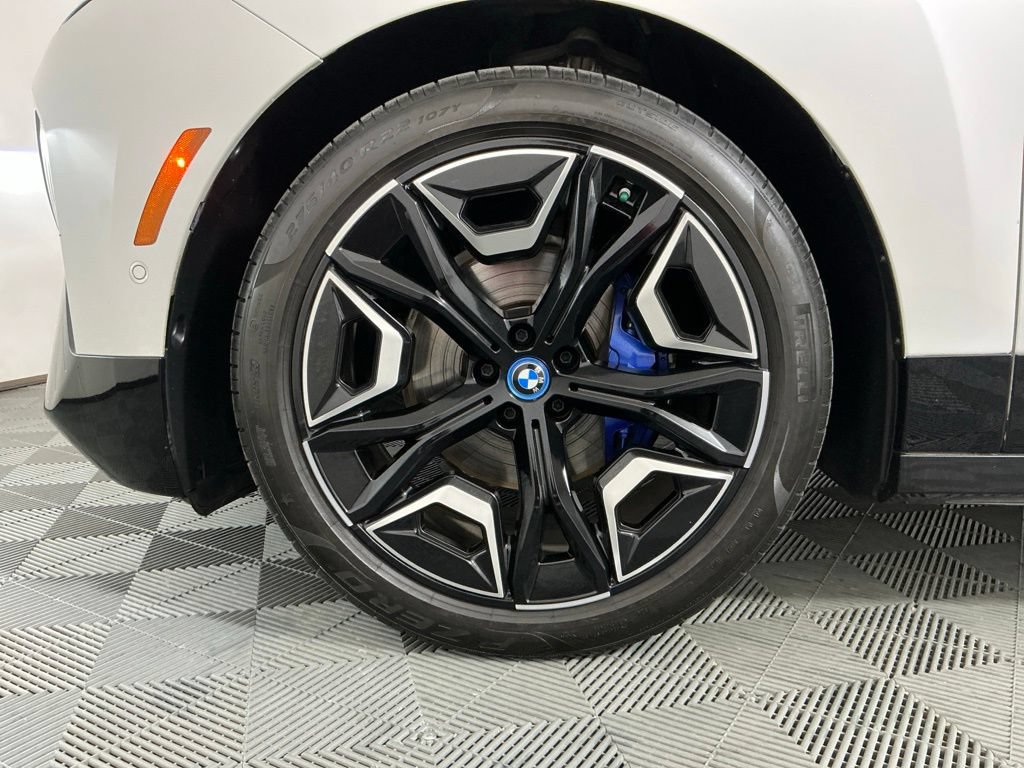 Used 2024 BMW iX M60 AWD/4WD image 33