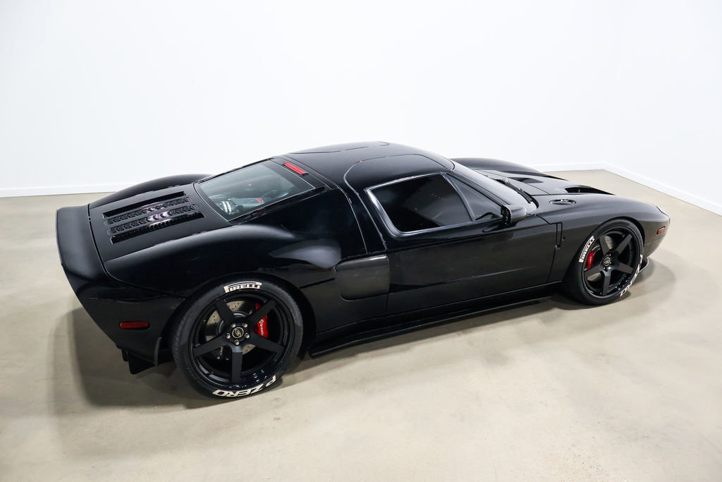 Used 2006 Ford GT RWD image 80