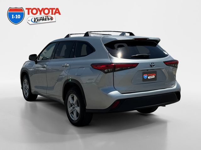 Certified 2020 Toyota Highlander LE FWD image 3