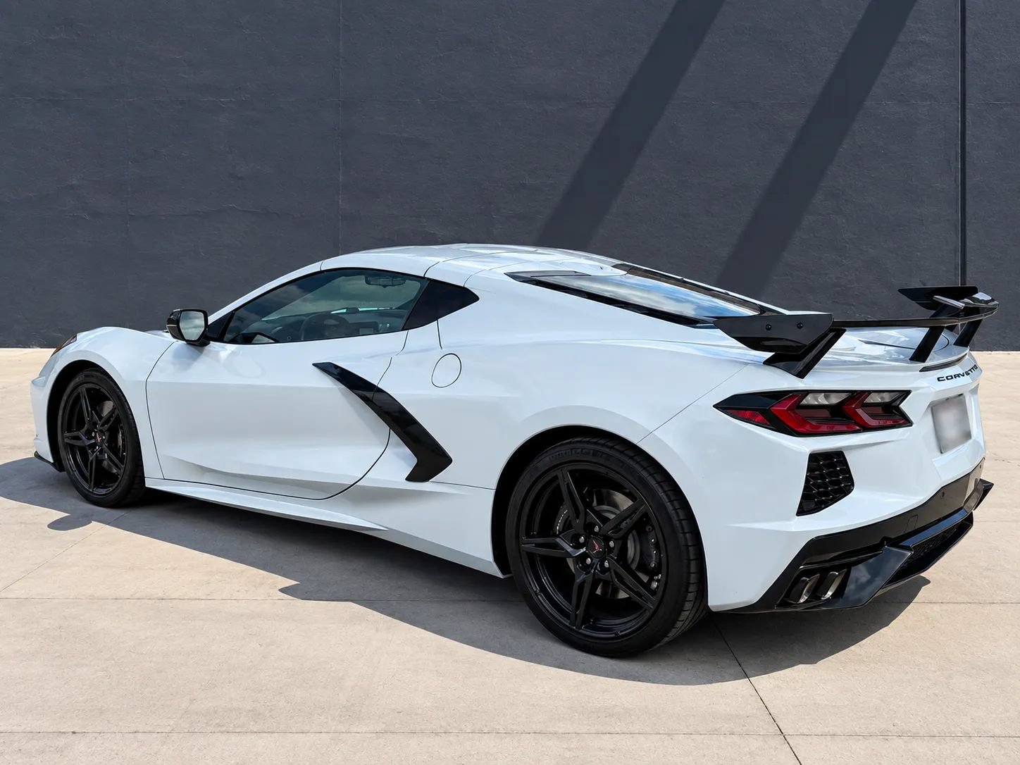 Used 2024 Chevrolet Corvette Stingray Coupe w/ Z51 Performance Package RWD image 5