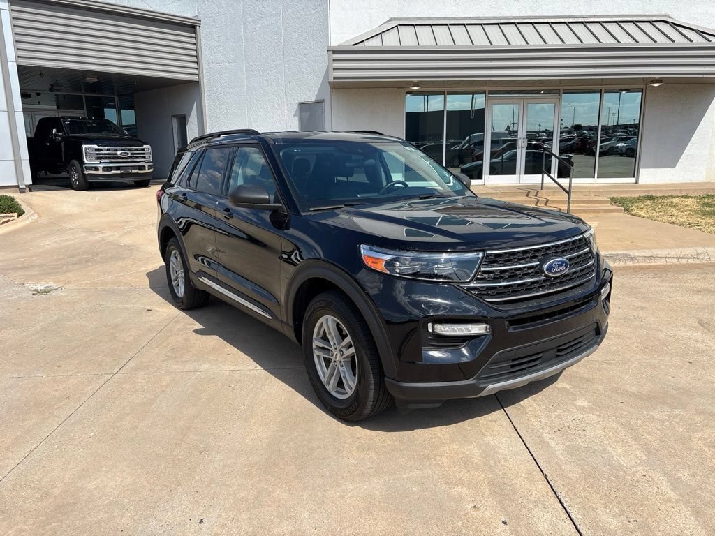 Used 2024 Ford Explorer XLT w/ Equipment Group 202A AWD/4WD video 1