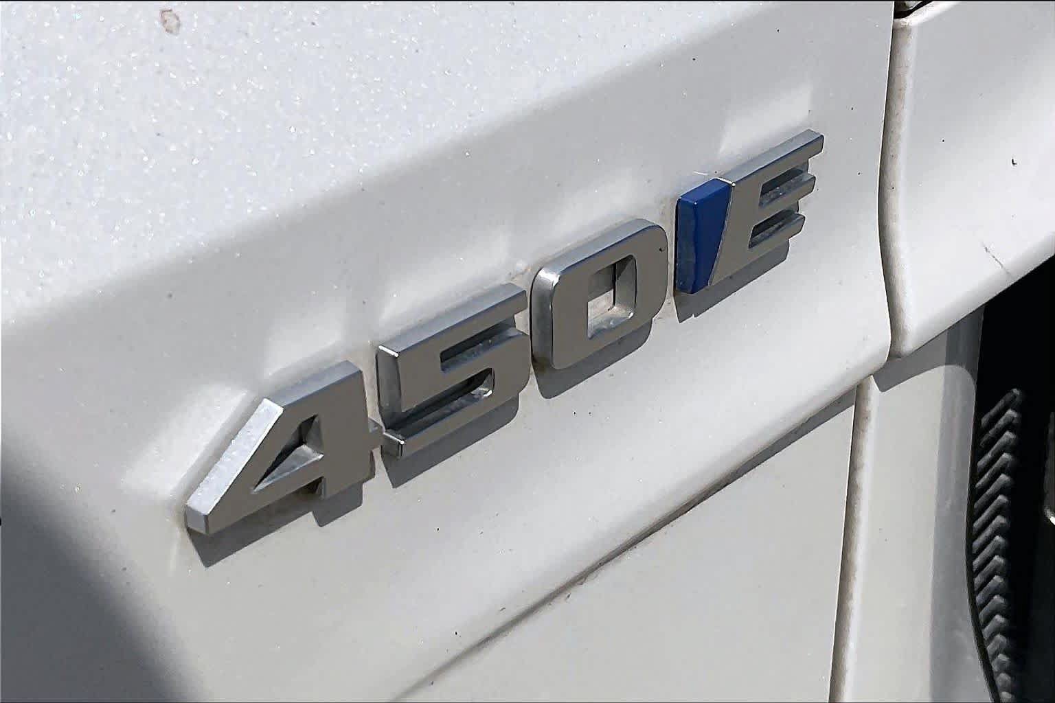 Used 2025 Cadillac Lyriq Luxury RWD image 9