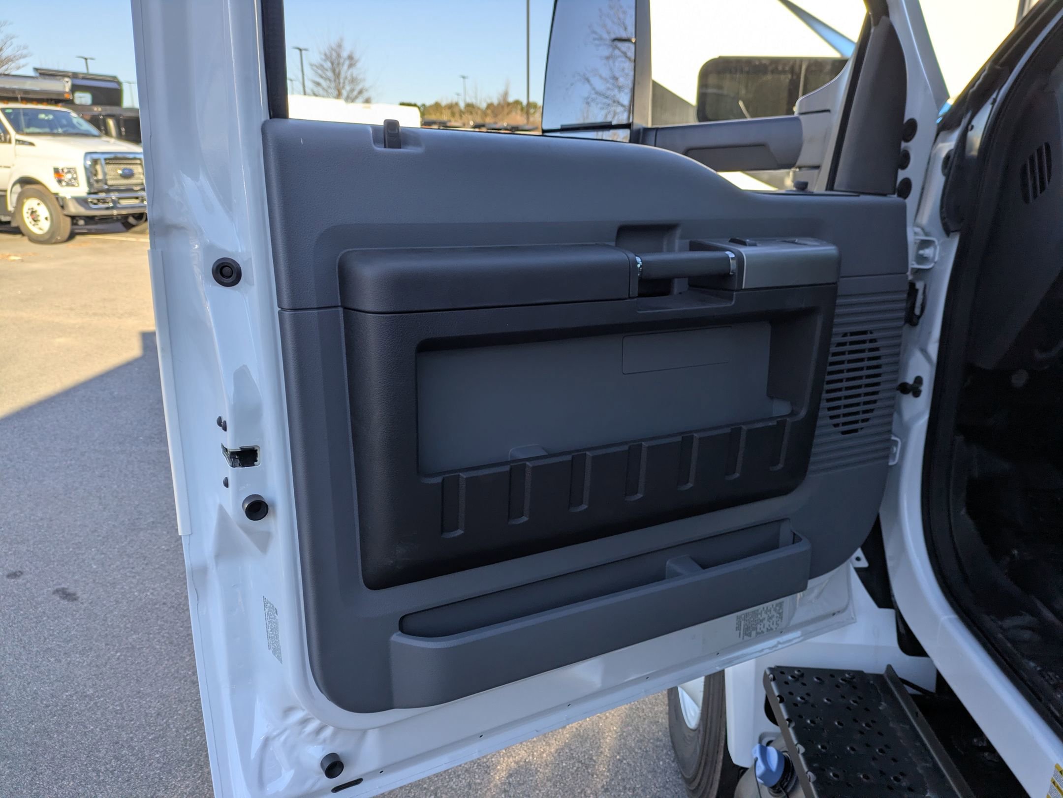 New 2026 Ford F750 2WD Regular Cab Super Duty image 17