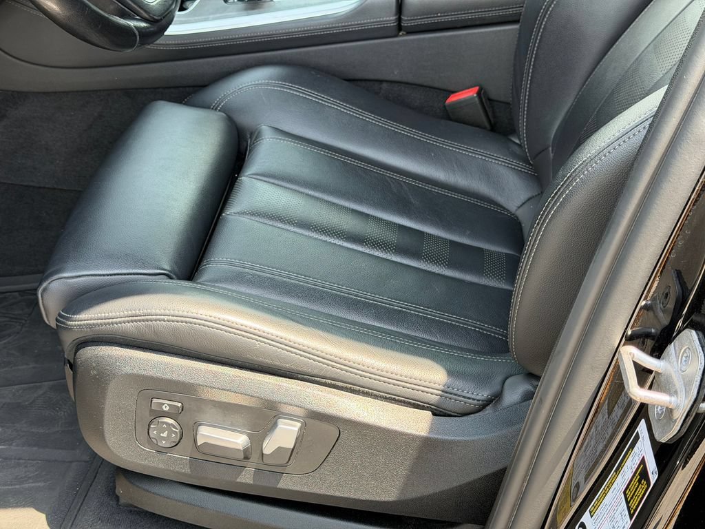 Used 2022 BMW X5 xDrive40i AWD/4WD image 26