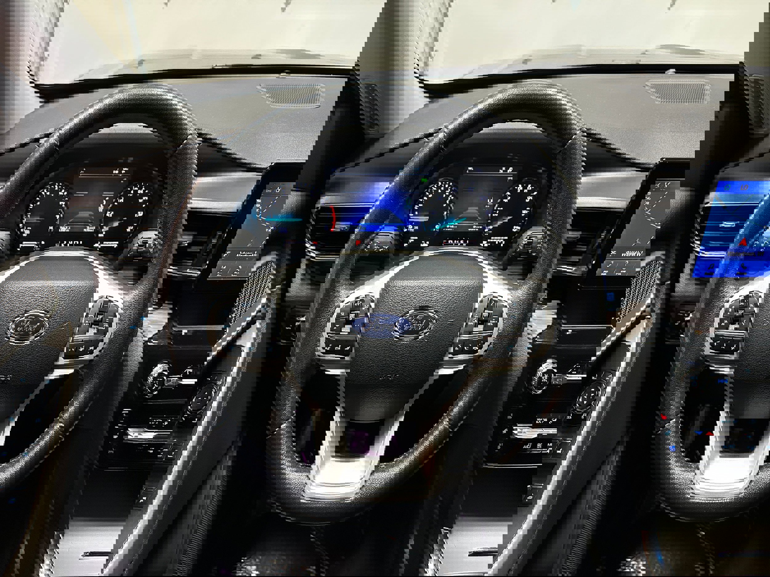 Certified 2023 Ford Explorer Limited w/ Equipment Group 301A image 14