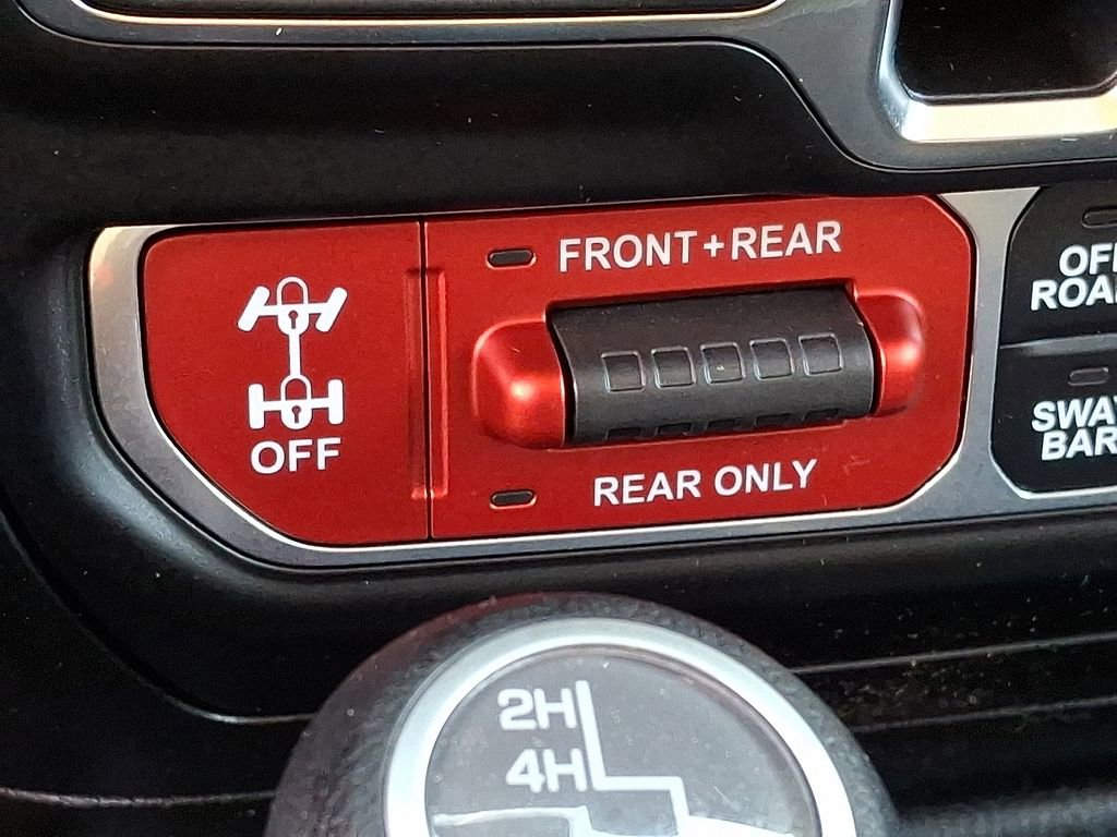 Used 2021 Jeep Wrangler Unlimited Rubicon w/ Dual Top Group image 25