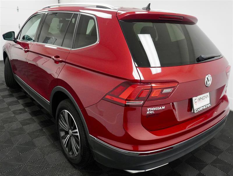 Used 2018 Volkswagen Tiguan SEL image 6