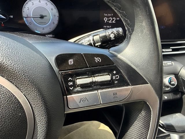 Used 2023 Hyundai Elantra Limited FWD image 24