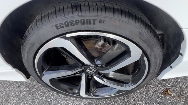Used 2018 Honda Accord Sport image 19