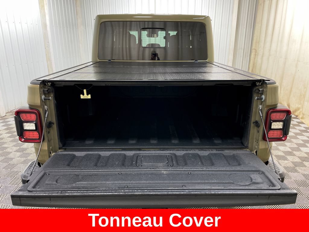 Used 2025 Jeep Gladiator Mojave w/ Safety Group AWD/4WD image 11