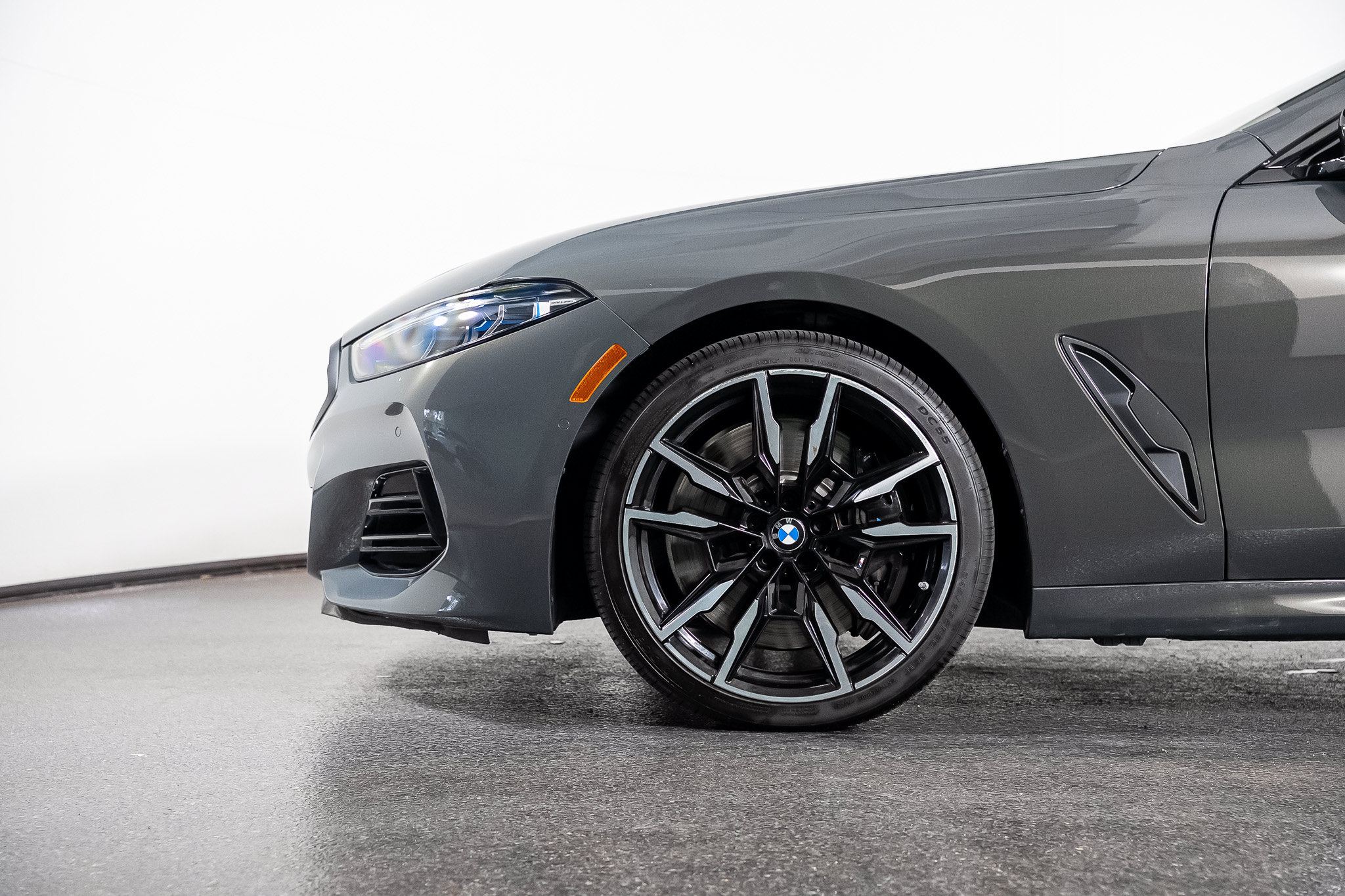 Used 2026 BMW M850i xDrive AWD/4WD image 15