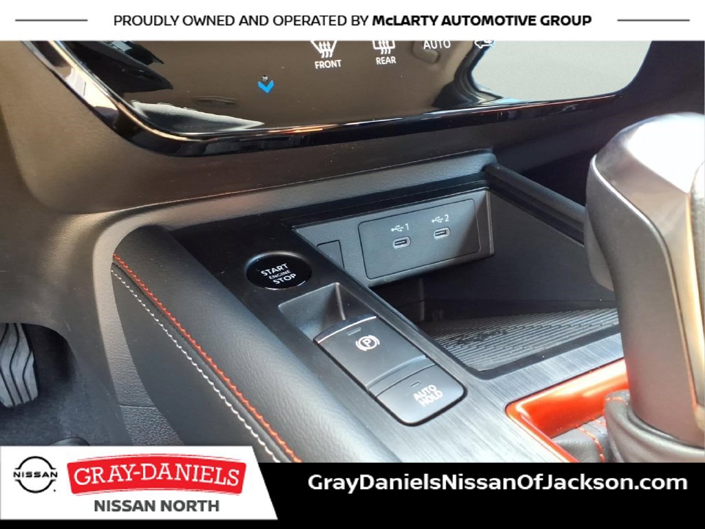 New 2027 Nissan Kicks SR FWD image 18