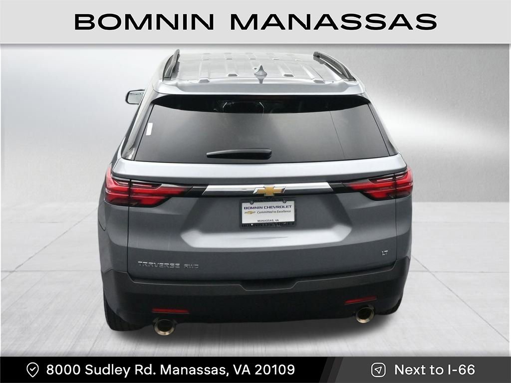 Used 2023 Chevrolet Traverse LT image 23