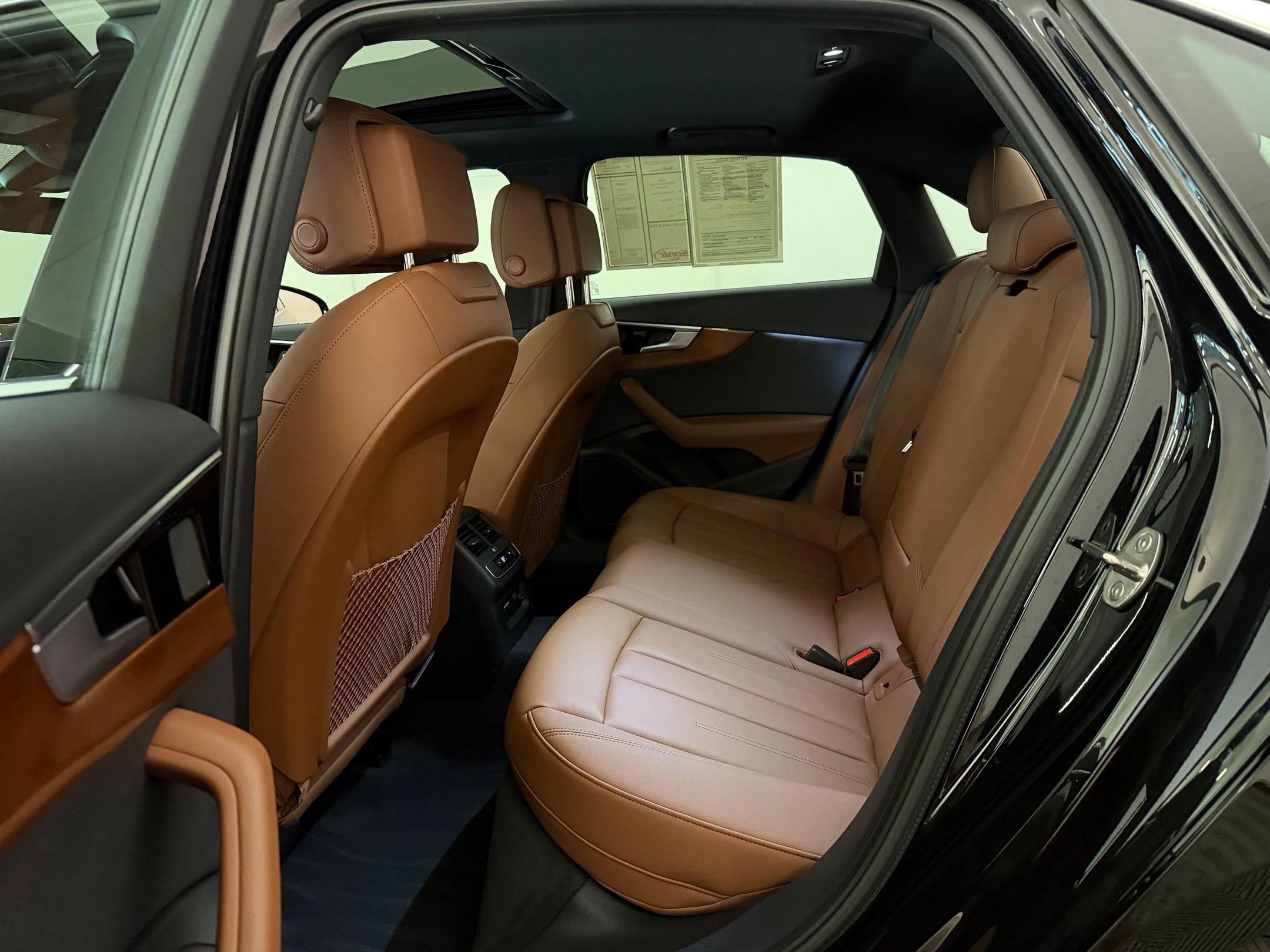 Used 2025 Audi A4 2.0T Premium w/ Convenience Package image 15