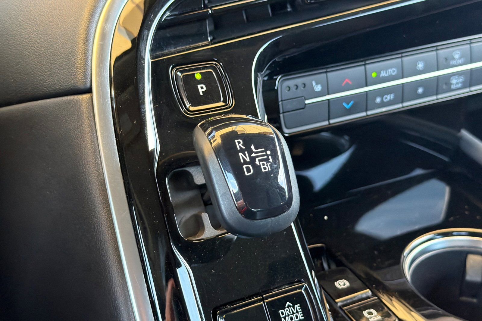 Certified 2021 Toyota Mirai w/ Advanced Technology Package RWD image 25