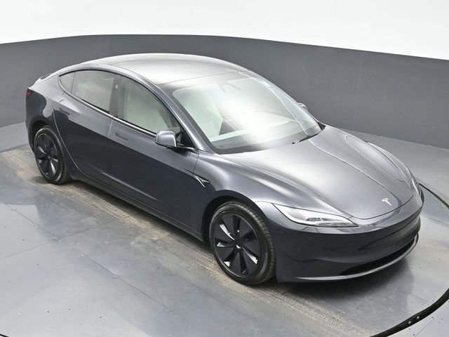 Used 2025 Tesla Model 3 Long Range image 37