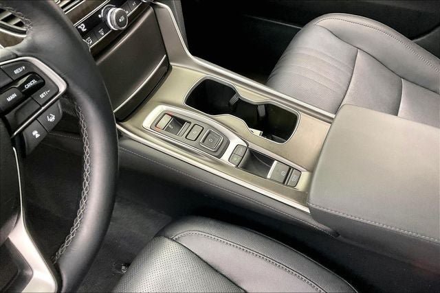 Used 2019 Honda Accord Touring image 16