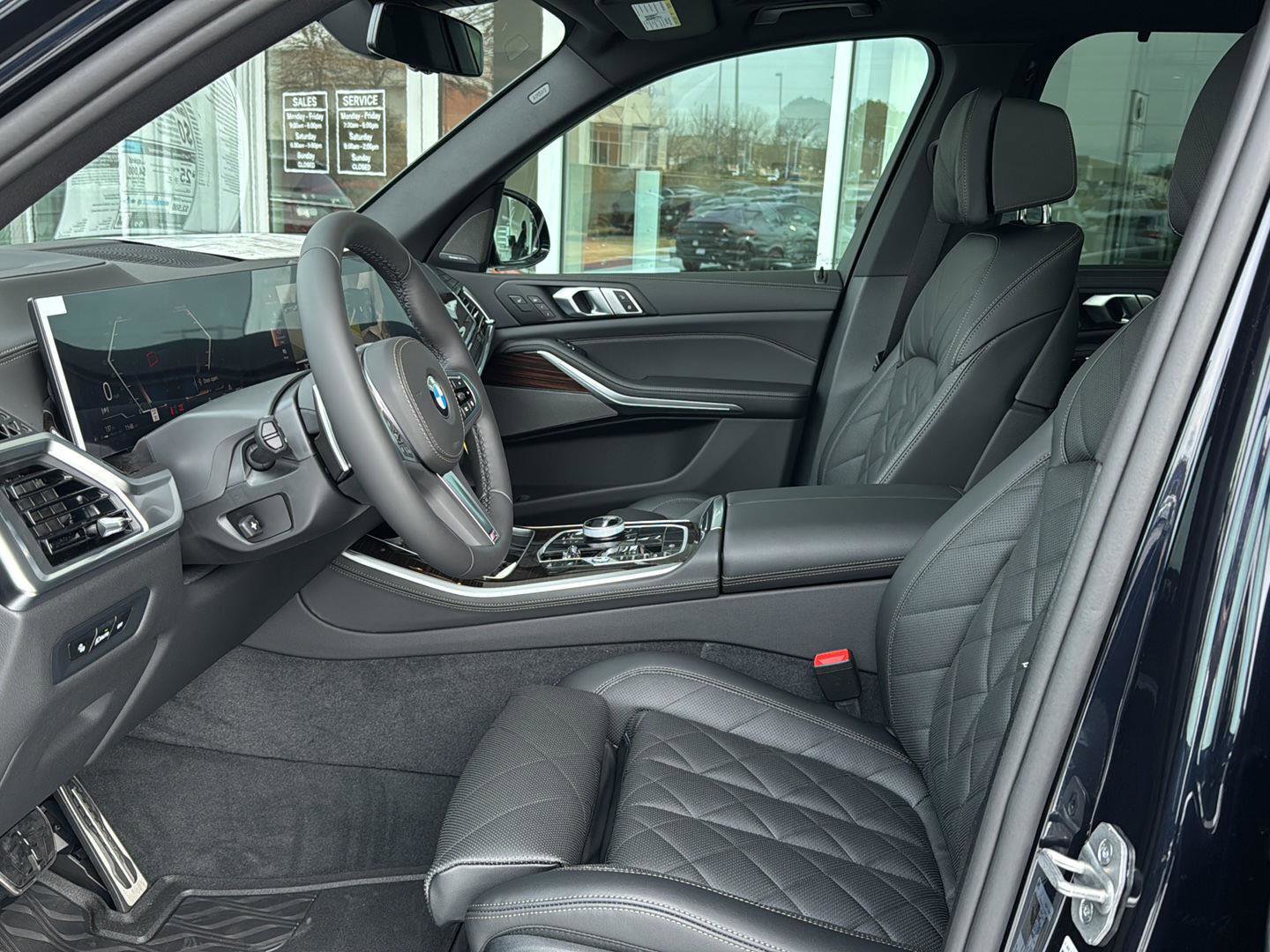 New 2026 BMW X5 xDrive40i w/ Executive Package image 9