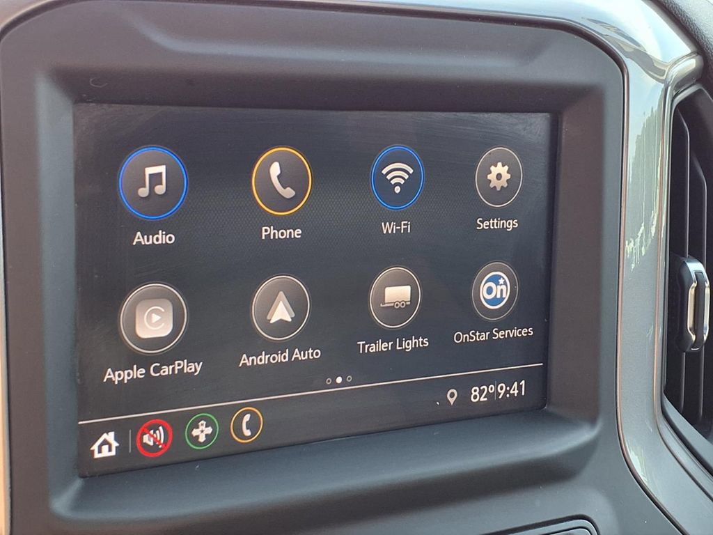 Used 2020 Chevrolet Silverado 1500 Custom w/ Custom Value Package AWD/4WD image 17