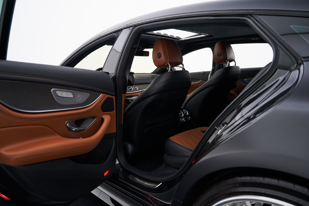 Used 2023 Mercedes-Benz AMG GT 63 image 36