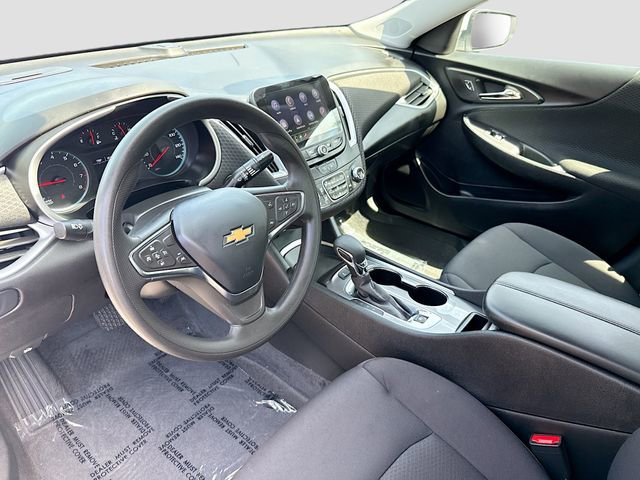 Used 2024 Chevrolet Malibu LT FWD image 9