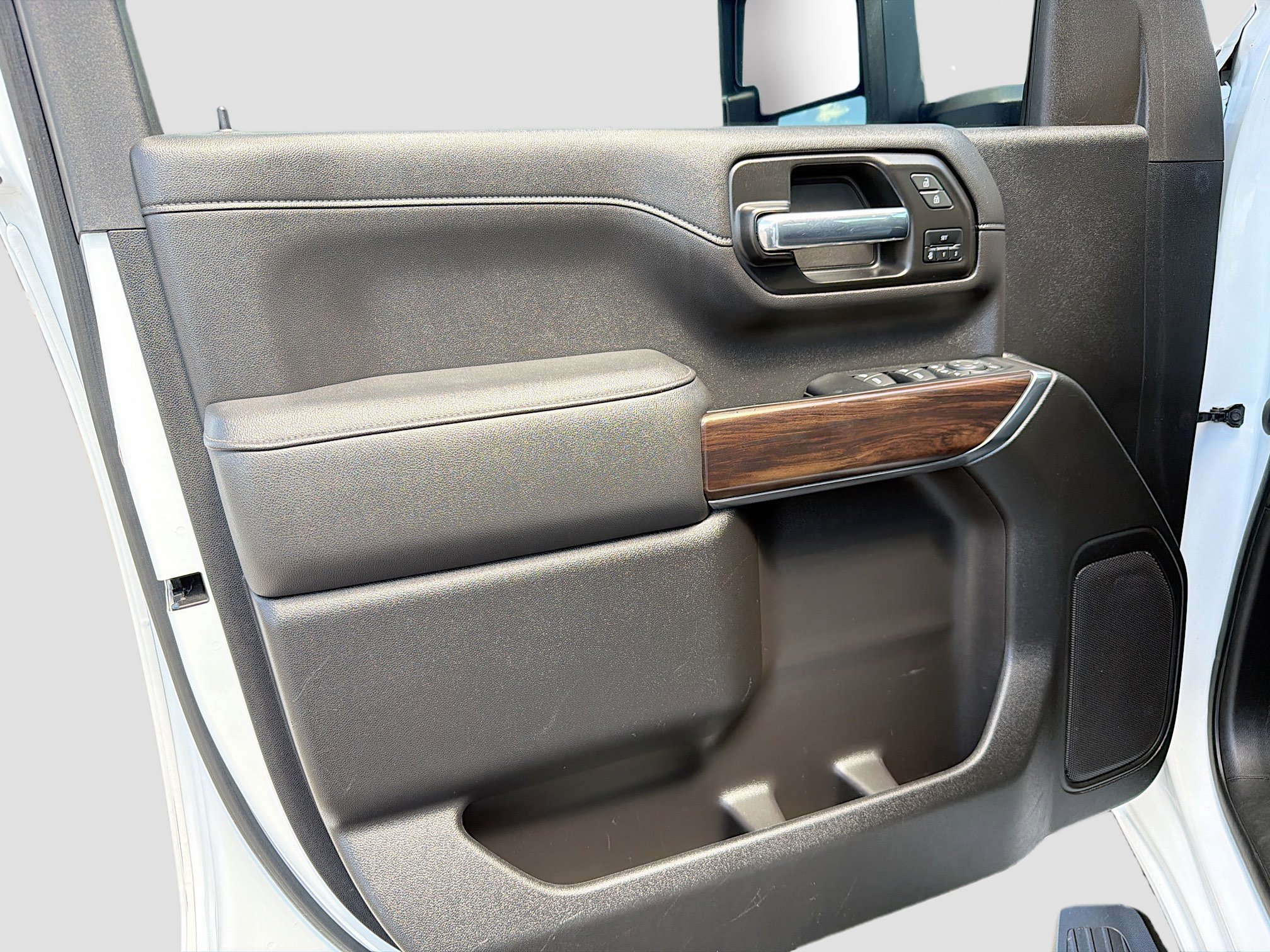 Used 2022 GMC Sierra 2500 SLT image 21