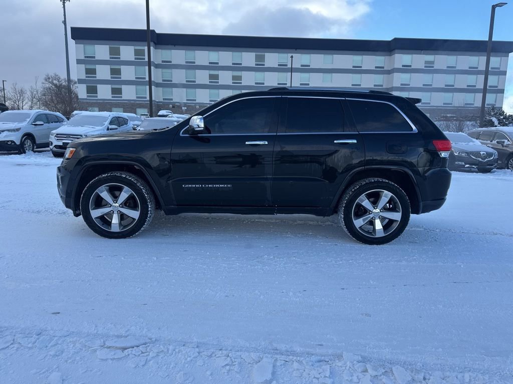 Used 2015 Jeep Grand Cherokee Overland image 2
