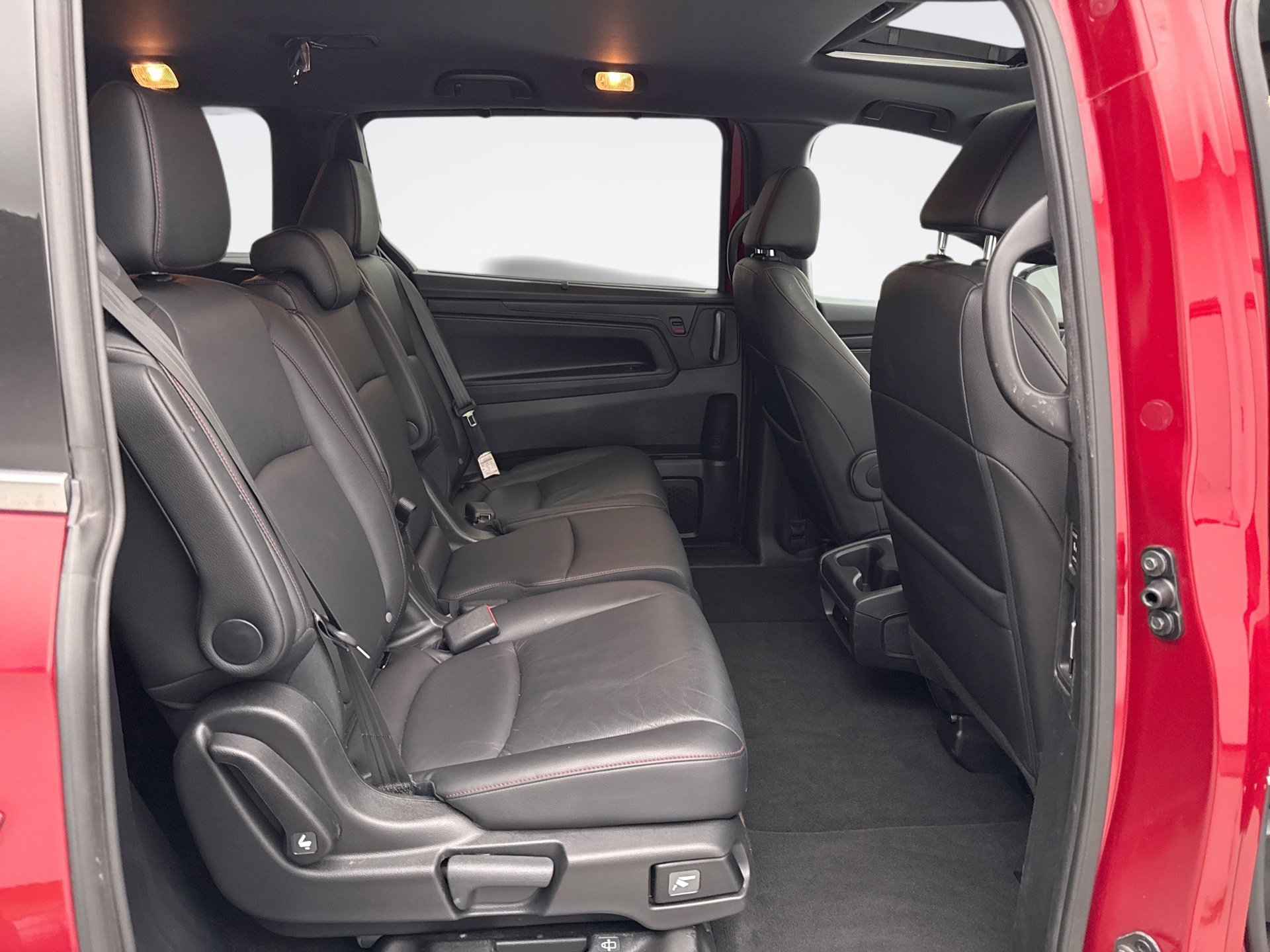 Used 2025 Honda Odyssey Sport-L image 19