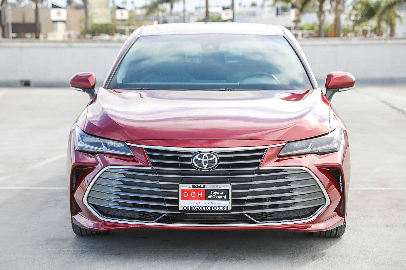 Certified 2019 Toyota Avalon Limited image 2