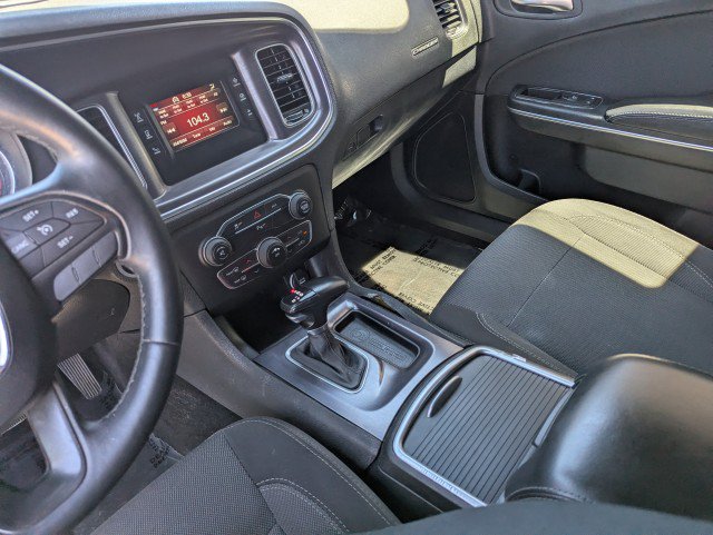 Used 2015 Dodge Charger SE w/ Popular Equipment Group RWD image 17