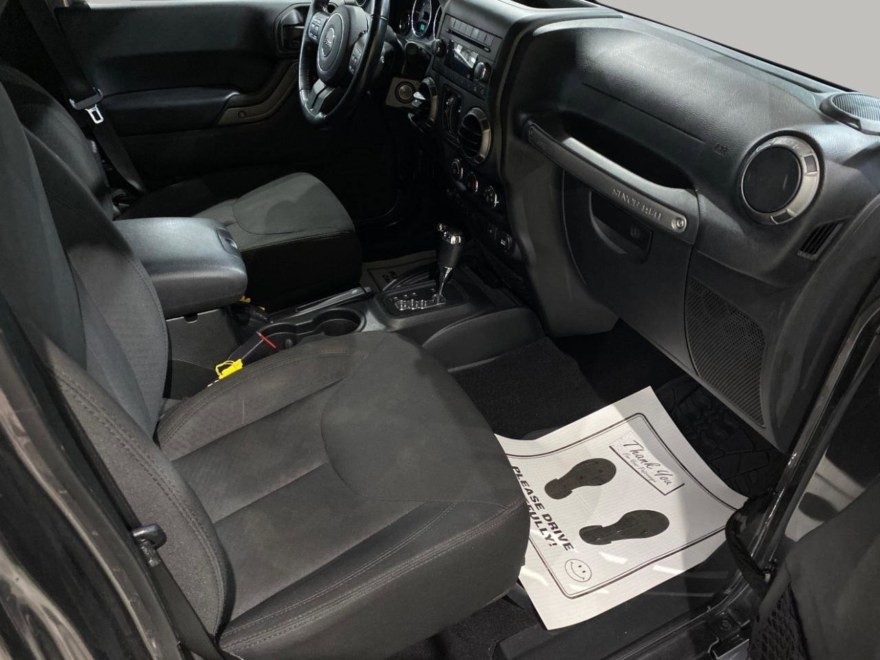 Used 2018 Jeep Wrangler Unlimited Sport S image 17
