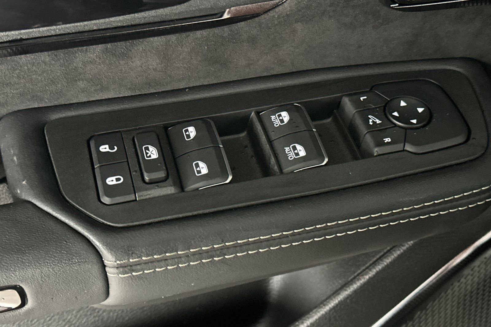 New 2026 RAM 1500 RHO w/ RHO Level 1 Equipment Group image 13