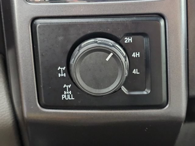 Used 2015 Ford F150 XLT w/ Equipment Group 302A Luxury AWD/4WD image 36