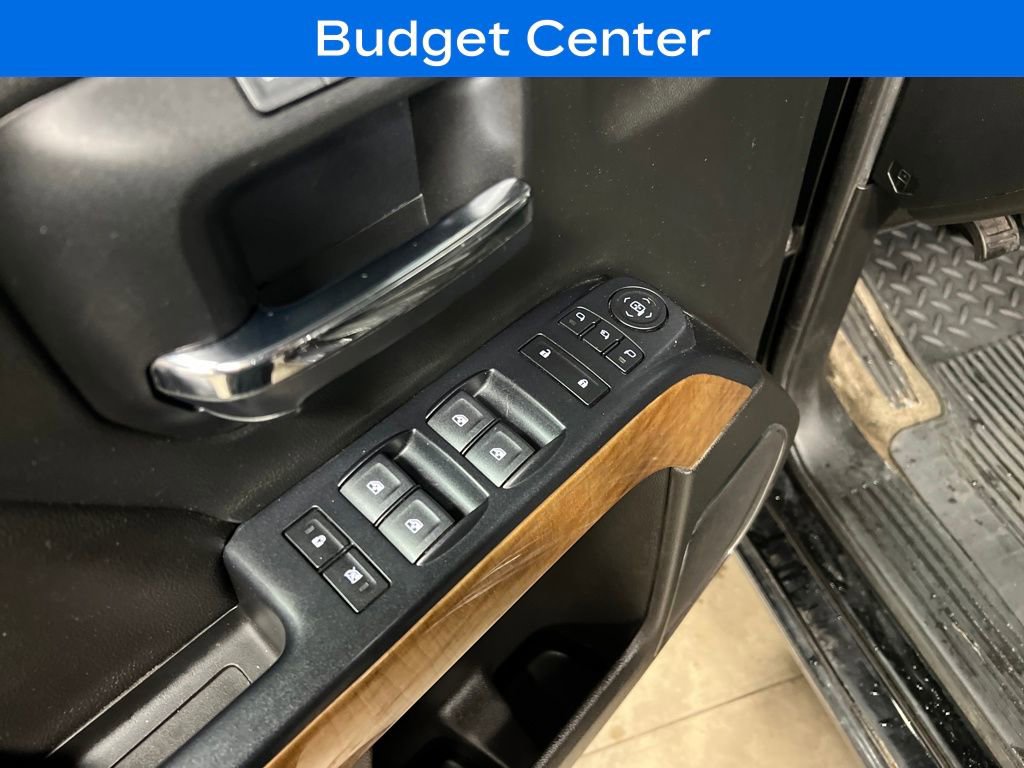 Used 2018 Chevrolet Silverado 1500 LTZ image 16