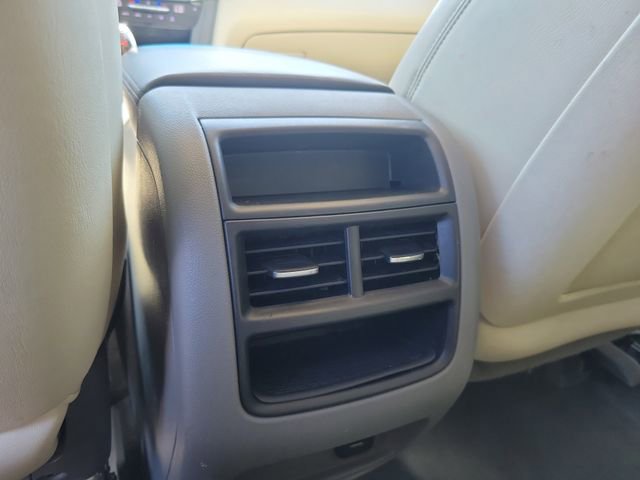 Used 2017 Cadillac XT5 Luxury image 15