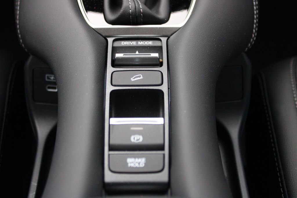 Certified 2026 Honda HR-V EX-L image 23
