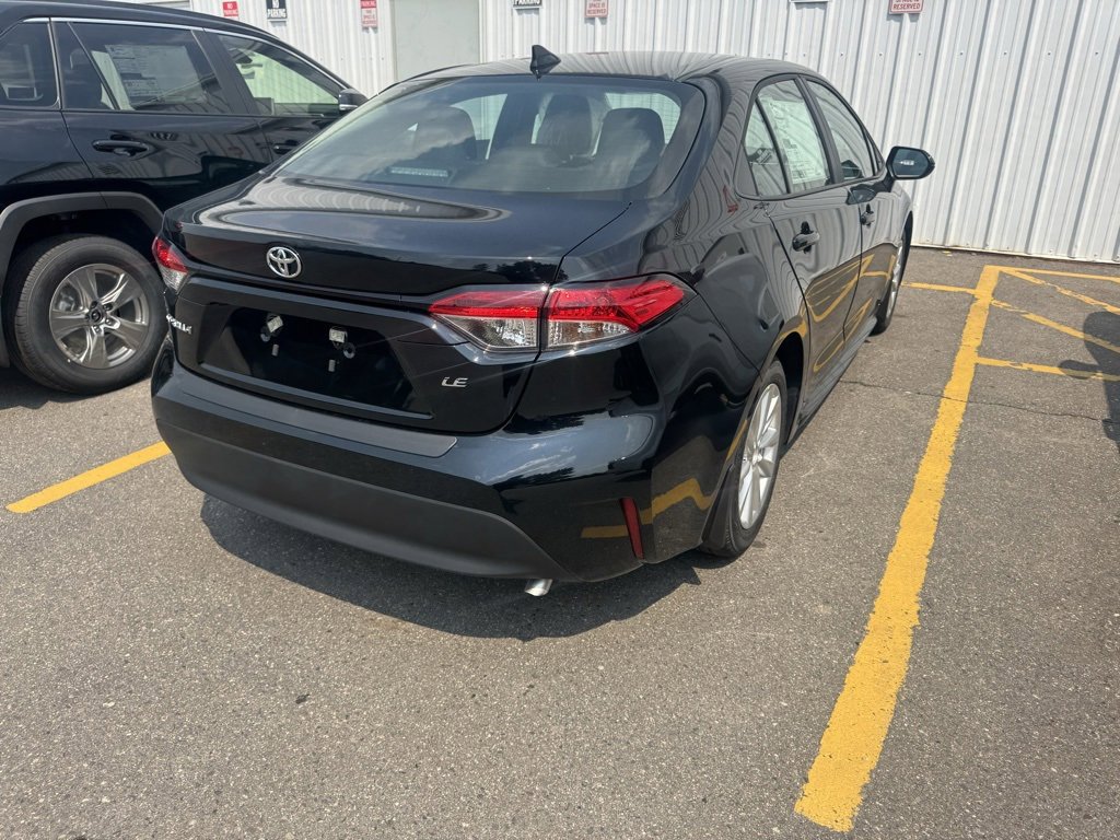 New 2025 Toyota Corolla LE w/ LE Premium Package image 5