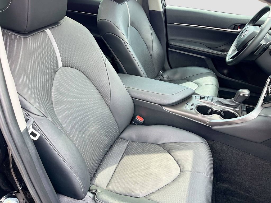 Used 2024 Toyota Camry XSE w/ Navigation Package FWD image 29