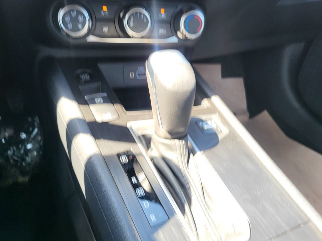 New 2026 Nissan Kicks S FWD image 20