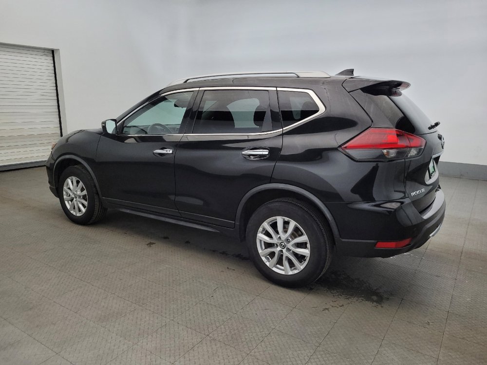 Used 2020 Nissan Rogue SV AWD/4WD image 3