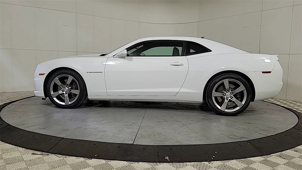 Used 2011 Chevrolet Camaro SS w/ RS Package image 5