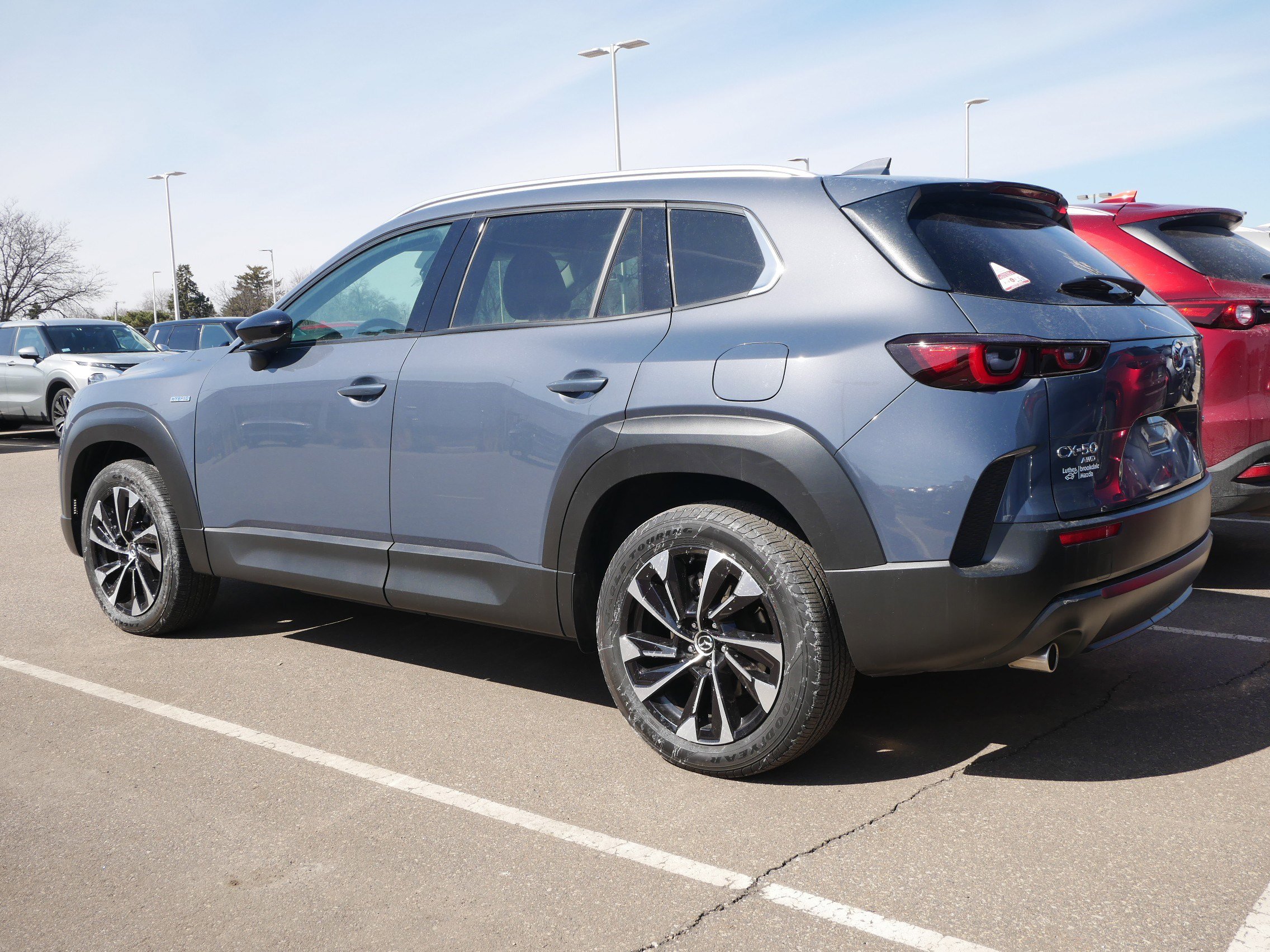 Certified 2025 MAZDA CX-50 2.5 Hybrid w/ Premium Plus Pkg image 4