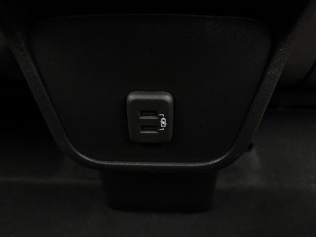 Used 2023 Chevrolet Equinox LS image 19