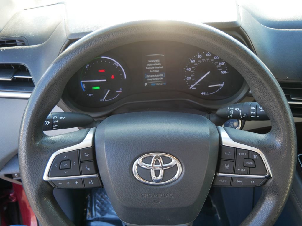 Certified 2021 Toyota Sienna LE image 18