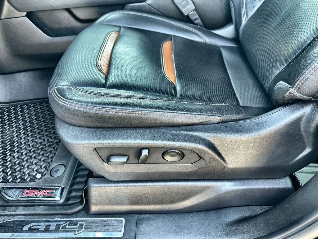 Used 2024 GMC Sierra 2500 AT4 w/ AT4 Premium Plus Package image 25